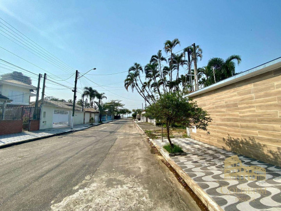 Imagem Casa com 4 Quartos à Venda, 173 m² em Solemar - Praia Grande Imagem Casa com 4 Quartos à Venda, 173 m² em Solemar - Praia Grande