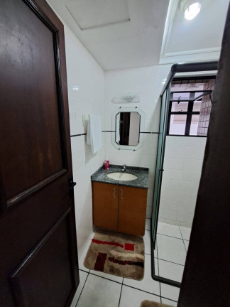 Imagem Apartamento com 3 Quartos à Venda, 170 m² em Caioba - Matinhos