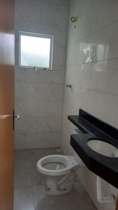 Imagem Casa com 2 Quartos à Venda, 125 m² em Balneário Copacabana Paulista - Mongaguá Imagem Casa com 2 Quartos à Venda, 125 m² em Balneário Copacabana Paulista - Mongaguá