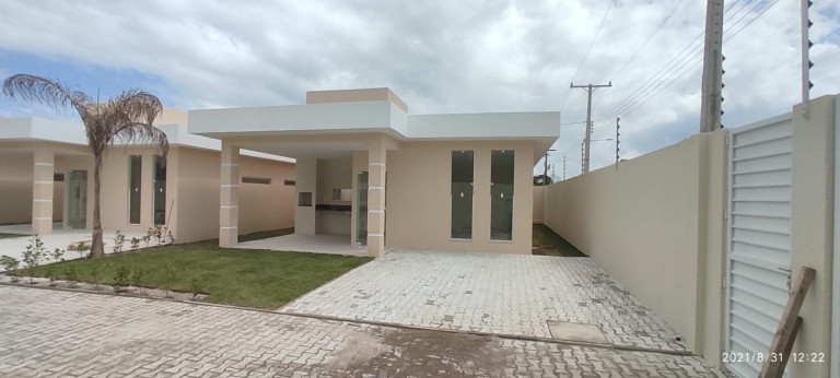 Imagem Casa com 3 Quartos à Venda, 112 m² em Guarajuba - Camaçari Imagem Casa com 3 Quartos à Venda, 112 m² em Guarajuba - Camaçari