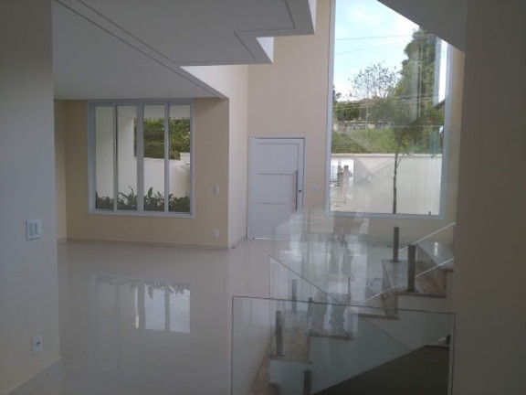 Imagem Sobrado com 3 Quartos à Venda, 470 m² em Parque Renato Maia - Guarulhos Imagem Sobrado com 3 Quartos à Venda, 470 m² em Parque Renato Maia - Guarulhos