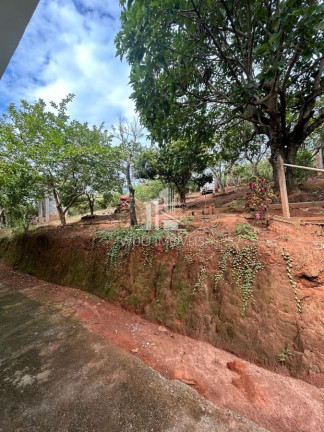 Imagem Chácara com 3 Quartos à Venda, 3.000 m² em Mombuca - Santa Branca Imagem Chácara com 3 Quartos à Venda, 3.000 m² em Mombuca - Santa Branca