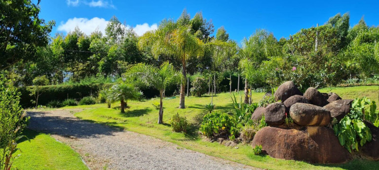 Imagem Chácara com 3 Quartos à Venda, 24.000 m² em Pedra Bela Imagem Chácara com 3 Quartos à Venda, 24.000 m² em Pedra Bela