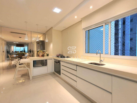 Imagem Apartamento com 3 Quartos à Venda, 214 m² em Frente Mar Centro - Balneário Camboriú