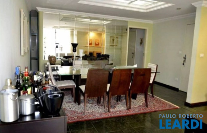 Imagem Apartamento com 4 Quartos à Venda, 175 m² em Vila Bastos - Santo André Imagem Apartamento com 4 Quartos à Venda, 175 m² em Vila Bastos - Santo André