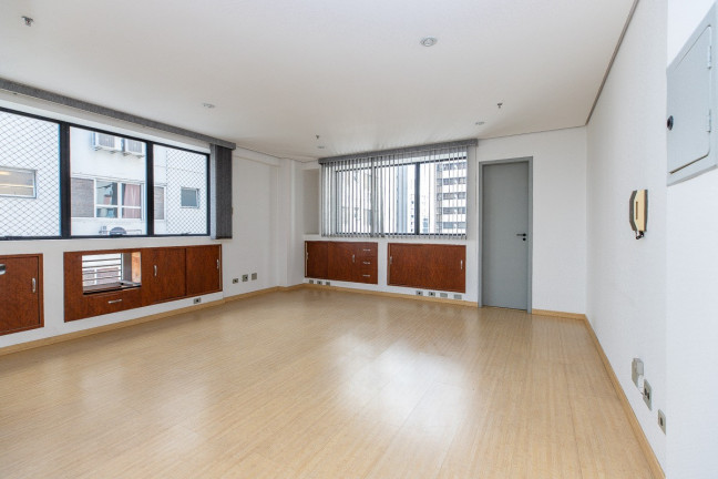 Ponto Comercial à Venda, 38 m² em Jardim Paulista - São Paulo
