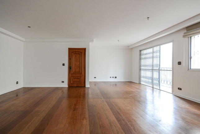 Imagem Apartamento com 3 Quartos à Venda, 161 m² em Moema - São Paulo Imagem Apartamento com 3 Quartos à Venda, 161 m² em Moema - São Paulo