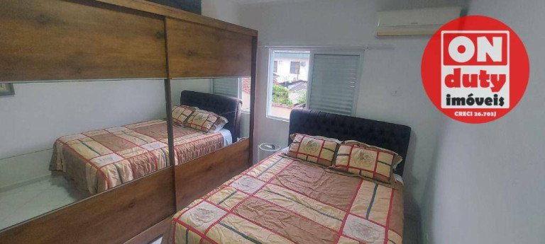 Imagem Casa com 4 Quartos à Venda, 316 m² em Marapé - Santos