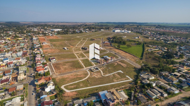 Imagem Terreno à Venda, 758 m² em Pinheiro Machado - Santa Maria Imagem Terreno à Venda, 758 m² em Pinheiro Machado - Santa Maria