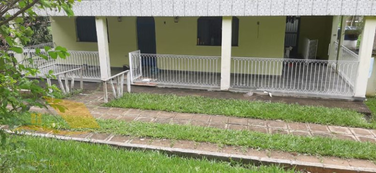 Imagem Chácara com 5 Quartos à Venda, 250 m² Imagem Chácara com 5 Quartos à Venda, 250 m²