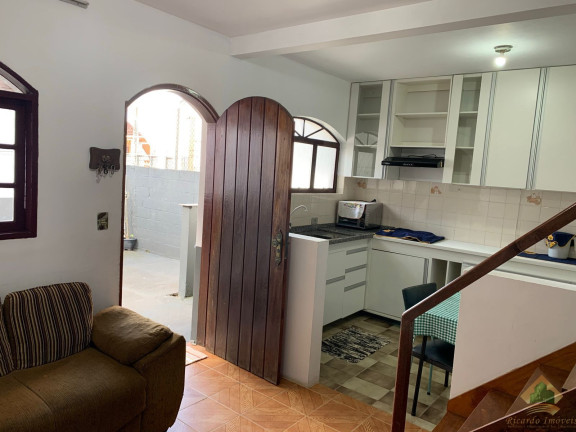 Imagem Casa com 4 Quartos à Venda, 200 m² em Vila Abernéssia - Campos Do Jordão