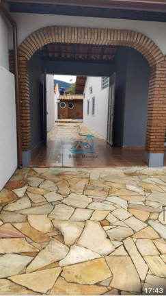 Imagem Casa com 4 Quartos à Venda, 280 m² em Centro - Ubatuba