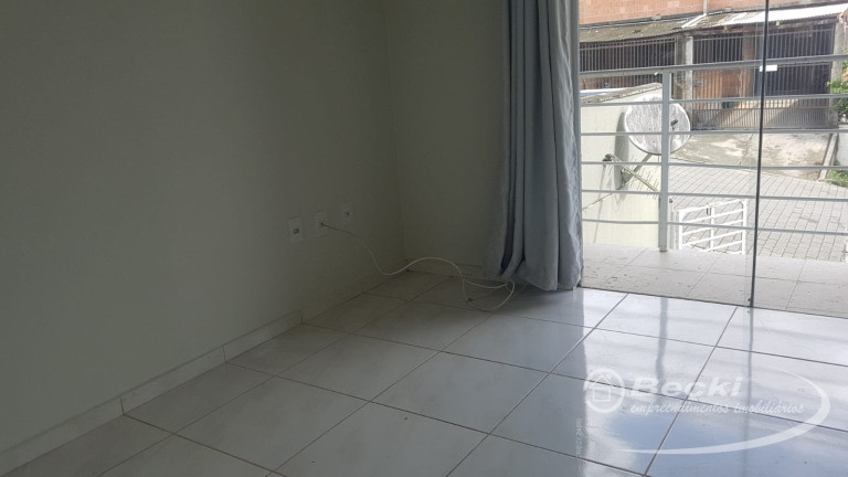 Imagem Casa com 2 Quartos para Alugar, 63 m² em Jarivatuba - Joinville Imagem Casa com 2 Quartos para Alugar, 63 m² em Jarivatuba - Joinville