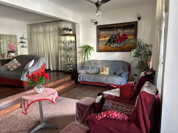 Imagem Casa com 3 Quartos à Venda, 186 m² Imagem Casa com 3 Quartos à Venda, 186 m²