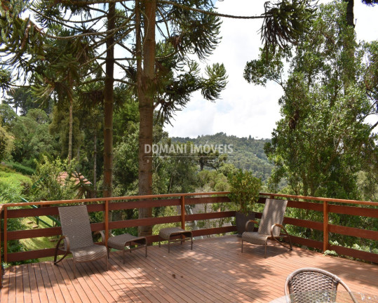 Imagem Casa com 4 Quartos à Venda, 118 m² em Região Do Atalaia - Campos Do Jordão Imagem Casa com 4 Quartos à Venda, 118 m² em Região Do Atalaia - Campos Do Jordão