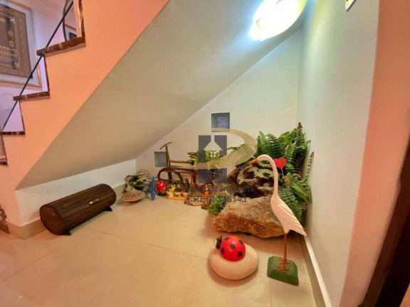 Imagem Sobrado com 4 Quartos à Venda, 218 m² em Boqueirão - Santos