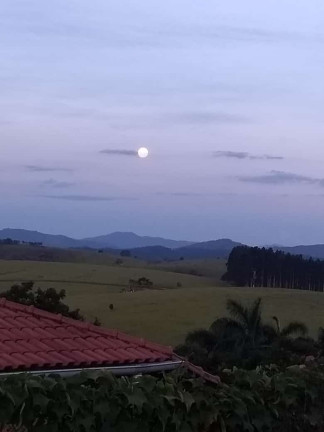 Imagem Chácara com 1 Quarto à Venda, 100 m² em Espírito Santo - Paraibuna Imagem Chácara com 1 Quarto à Venda, 100 m² em Espírito Santo - Paraibuna