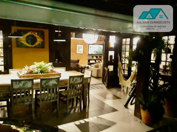 Imagem Casa com 2 Quartos à Venda, 252 m² em Martim De Sá - Caraguatatuba