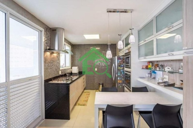 Imagem Apartamento com 3 Quartos à Venda, 185 m² em Vila Sofia - São Paulo