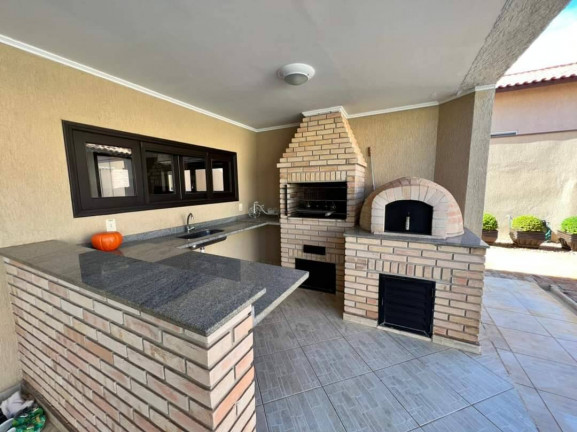 Imagem Casa com 3 Quartos à Venda, 305 m² em Centro - Boituva Imagem Casa com 3 Quartos à Venda, 305 m² em Centro - Boituva