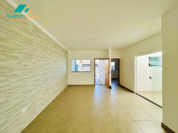 Imagem Casa com 3 Quartos à Venda, 109 m² em Nova Cerejeira - Atibaia Imagem Casa com 3 Quartos à Venda, 109 m² em Nova Cerejeira - Atibaia