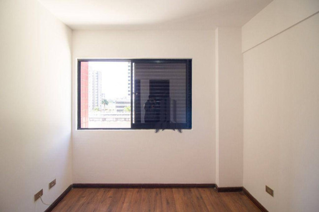 Imagem Apartamento com 4 Quartos à Venda, 106 m² em Cabral - Curitiba Imagem Apartamento com 4 Quartos à Venda, 106 m² em Cabral - Curitiba