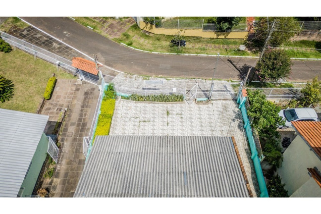 Imagem Casa com 3 Quartos à Venda, 198 m² em Santa Tereza - Porto Alegre Imagem Casa com 3 Quartos à Venda, 198 m² em Santa Tereza - Porto Alegre