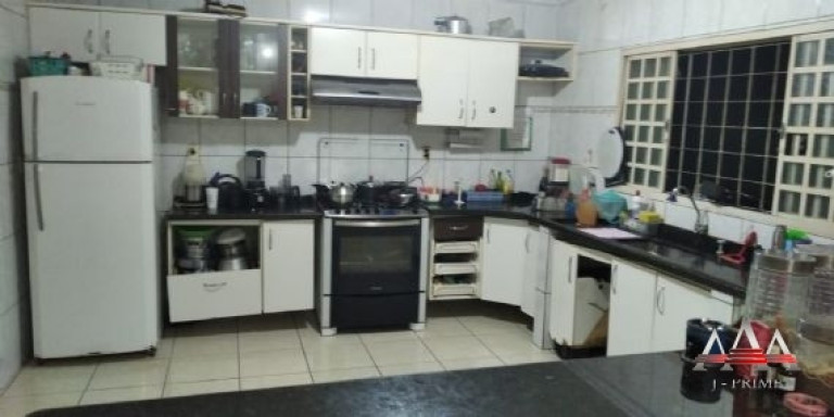 Imagem Casa com 3 Quartos à Venda, 370 m² em Poção - Cuiabá Imagem Casa com 3 Quartos à Venda, 370 m² em Poção - Cuiabá