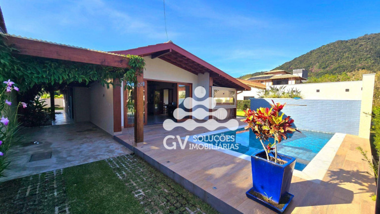 Imagem Casa com 5 Quartos à Venda, 220 m² em Condomínio Lagoinha - Ubatuba Imagem Casa com 5 Quartos à Venda, 220 m² em Condomínio Lagoinha - Ubatuba