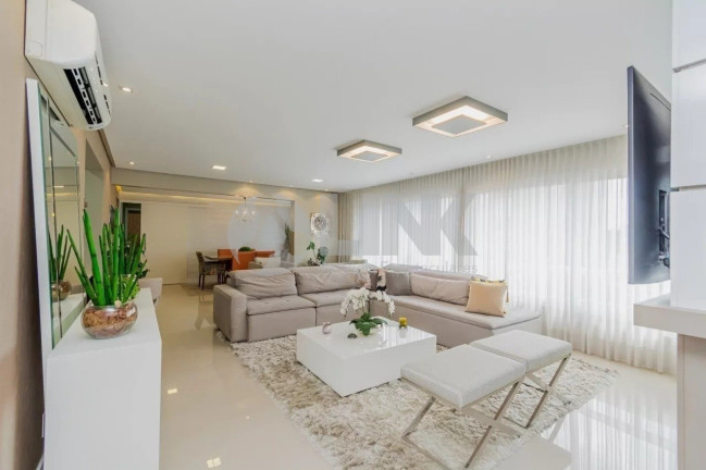 Imagem Apartamento com 3 Quartos à Venda, 158 m² em Menino Deus - Porto Alegre Imagem Apartamento com 3 Quartos à Venda, 158 m² em Menino Deus - Porto Alegre