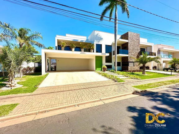 Casa de Condomínio à Venda, 822 m² em Jardim Itália - Cuiabá