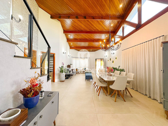 Imagem Casa com 3 Quartos à Venda, 417 m² em Jardim Santa Rosa - Itatiba Imagem Casa com 3 Quartos à Venda, 417 m² em Jardim Santa Rosa - Itatiba