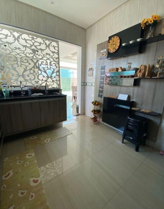 Imagem Casa com 3 Quartos à Venda, 170 m² em Ponta Negra - Manaus Imagem Casa com 3 Quartos à Venda, 170 m² em Ponta Negra - Manaus