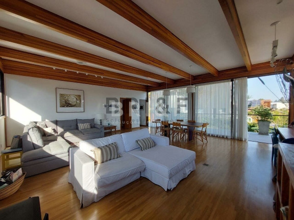 Imagem Casa com 6 Quartos à Venda, 384 m² em Bairro Do Carmo (canguera) - São Roque Imagem Casa com 6 Quartos à Venda, 384 m² em Bairro Do Carmo (canguera) - São Roque