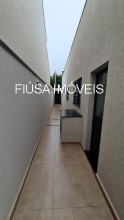 Imagem Casa com 3 Quartos à Venda, em Centro - Brodowski Imagem Casa com 3 Quartos à Venda, em Centro - Brodowski
