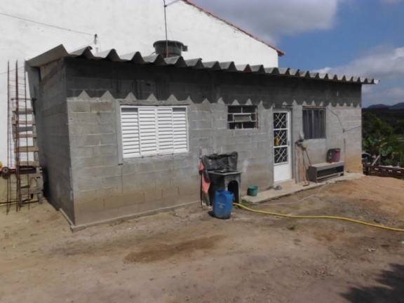 Imagem Chácara com 1 Quarto à Venda, 680 m² em Veraneio Iraja - Jacareí