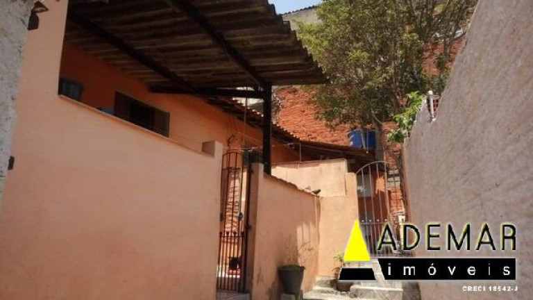 Imagem Casa com 3 Quartos à Venda, 140 m² em Canhema - Diadema