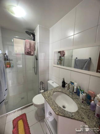Imagem Apartamento com 3 Quartos à Venda, 68 m² em Itapuã - Salvador