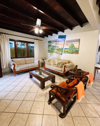 Imagem Casa com 5 Quartos para Temporada, 390 m² em Bertioga