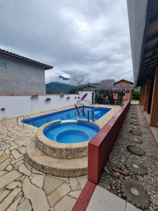 Imagem Casa com 7 Quartos à Venda, 900 m² em Barra Velha - Ilhabela Imagem Casa com 7 Quartos à Venda, 900 m² em Barra Velha - Ilhabela