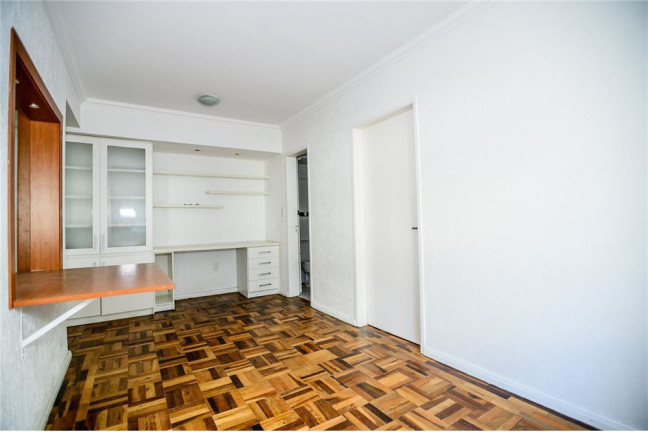 Imagem Imóvel com 1 Quarto à Venda, em Jardim Lindóia - Porto Alegre Imagem Imóvel com 1 Quarto à Venda, em Jardim Lindóia - Porto Alegre