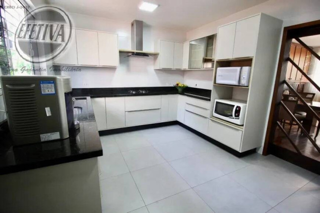 Imagem Casa com 4 Quartos à Venda, 517 m² em Rebouças - Curitiba Imagem Casa com 4 Quartos à Venda, 517 m² em Rebouças - Curitiba