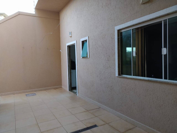 Imagem Casa com 2 Quartos à Venda, 64 m² em Loteamento Atlântico Norte Macaé Rj. - Macaé
