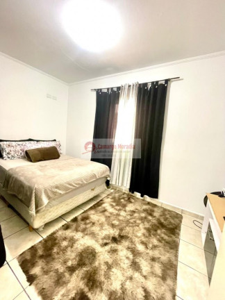 Imagem Sobrado com 3 Quartos à Venda, 207 m² em Parque Maria Helena - Suzano Imagem Sobrado com 3 Quartos à Venda, 207 m² em Parque Maria Helena - Suzano