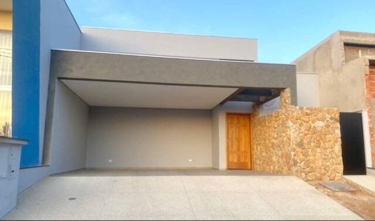 Casa com 3 Quartos à Venda, 275 m² em Aparecidinha - Sorocaba