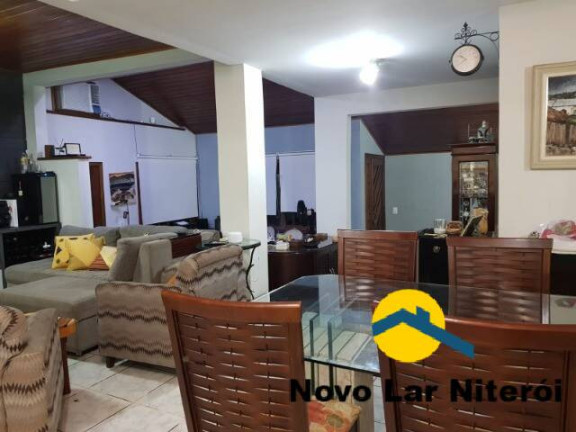 Imagem Casa de Condomínio com 7 Quartos à Venda, 410 m² em Camboinhas - Niterói Imagem Casa de Condomínio com 7 Quartos à Venda, 410 m² em Camboinhas - Niterói