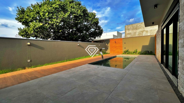 Imagem Casa de Condomínio com 3 Quartos à Venda, 240 m² em Loteamento Caribe - Palmas Imagem Casa de Condomínio com 3 Quartos à Venda, 240 m² em Loteamento Caribe - Palmas