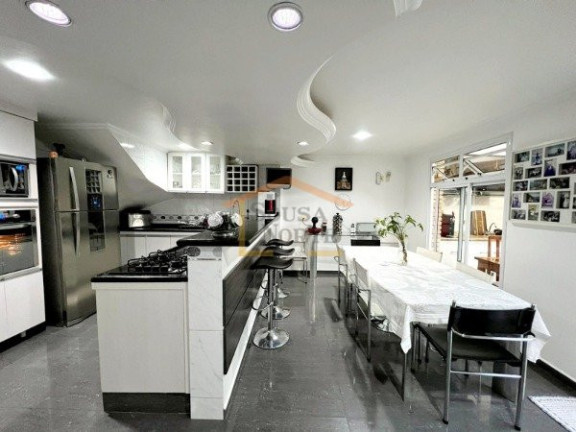 Imagem Sobrado com 4 Quartos à Venda, 260 m² em Tucuruvi - São Paulo Imagem Sobrado com 4 Quartos à Venda, 260 m² em Tucuruvi - São Paulo