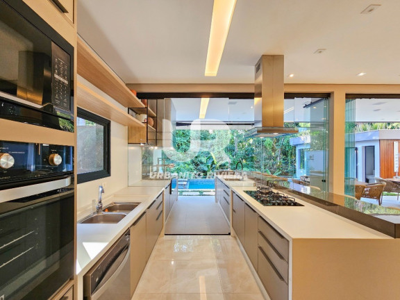 Imagem Casa com 6 Quartos à Venda, 440 m² em Riviera | Módulo 24 - Bertioga Imagem Casa com 6 Quartos à Venda, 440 m² em Riviera | Módulo 24 - Bertioga