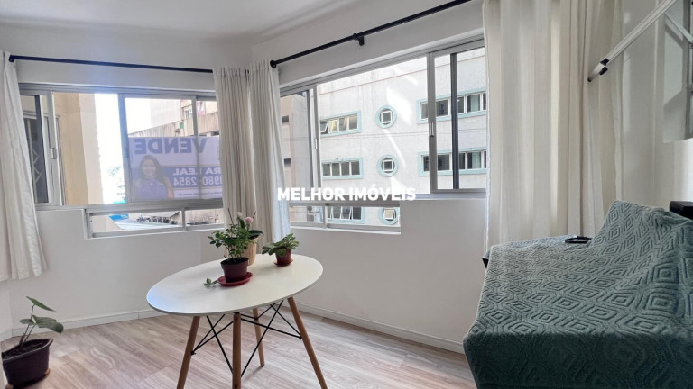 Imagem Apartamento com 3 Quartos à Venda, 136 m² em Centro - Balneário Camboriú Imagem Apartamento com 3 Quartos à Venda, 136 m² em Centro - Balneário Camboriú